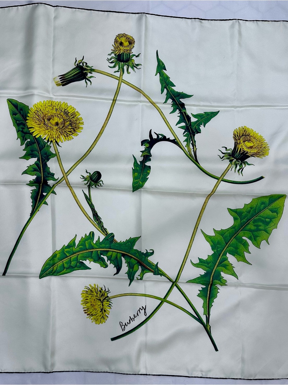 LNWOT Burberry Pale Acid Yellow 90cm Silk Twill Scarf with Dandelion Detail